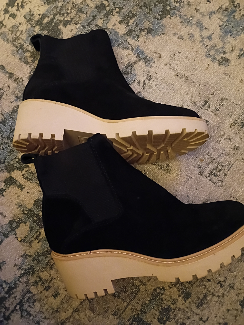 Dolce Vita Lug Sole Ankle Boots - Size 6